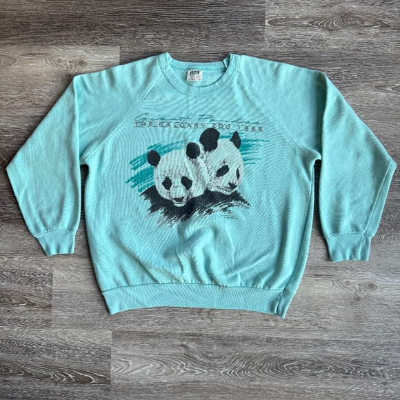 Super Cute Vintage 90s Giant Panda Sweatshirt From Calgary Zoo 1988 - Picture 1 of 6